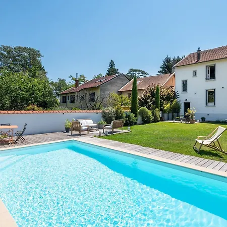 Villa La Poste - Vintage Style Refurbished House